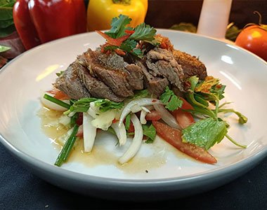 Yam Neua Yang (ยำเนื้อย่าง) Spicy Thai Beef Salad